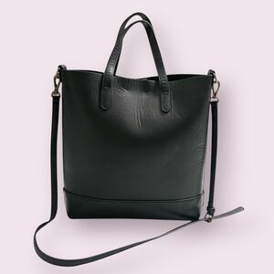 Melrose and Market Audrey Convertible Tote Bag Black
Leather Crossbody
